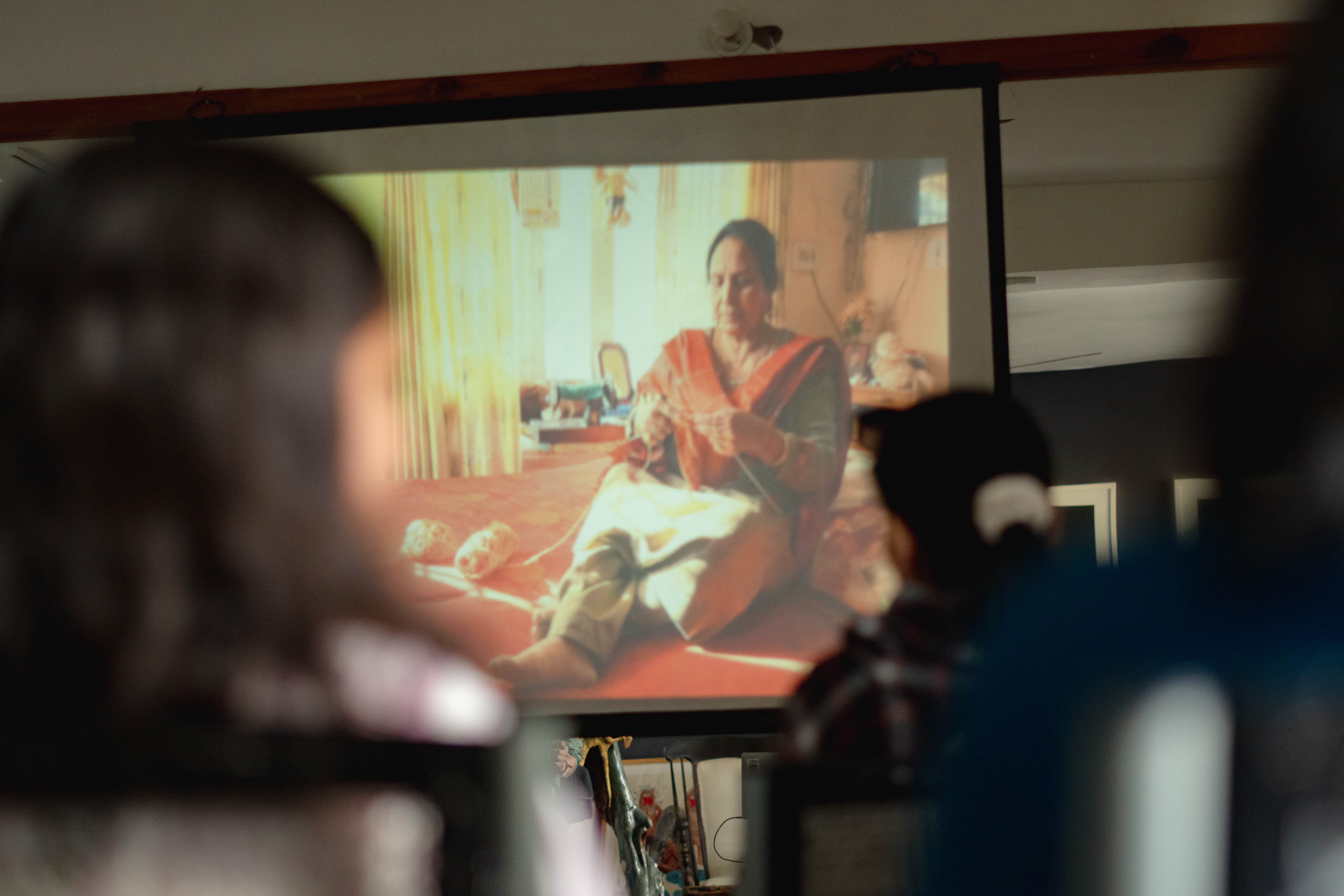 Projector Screen